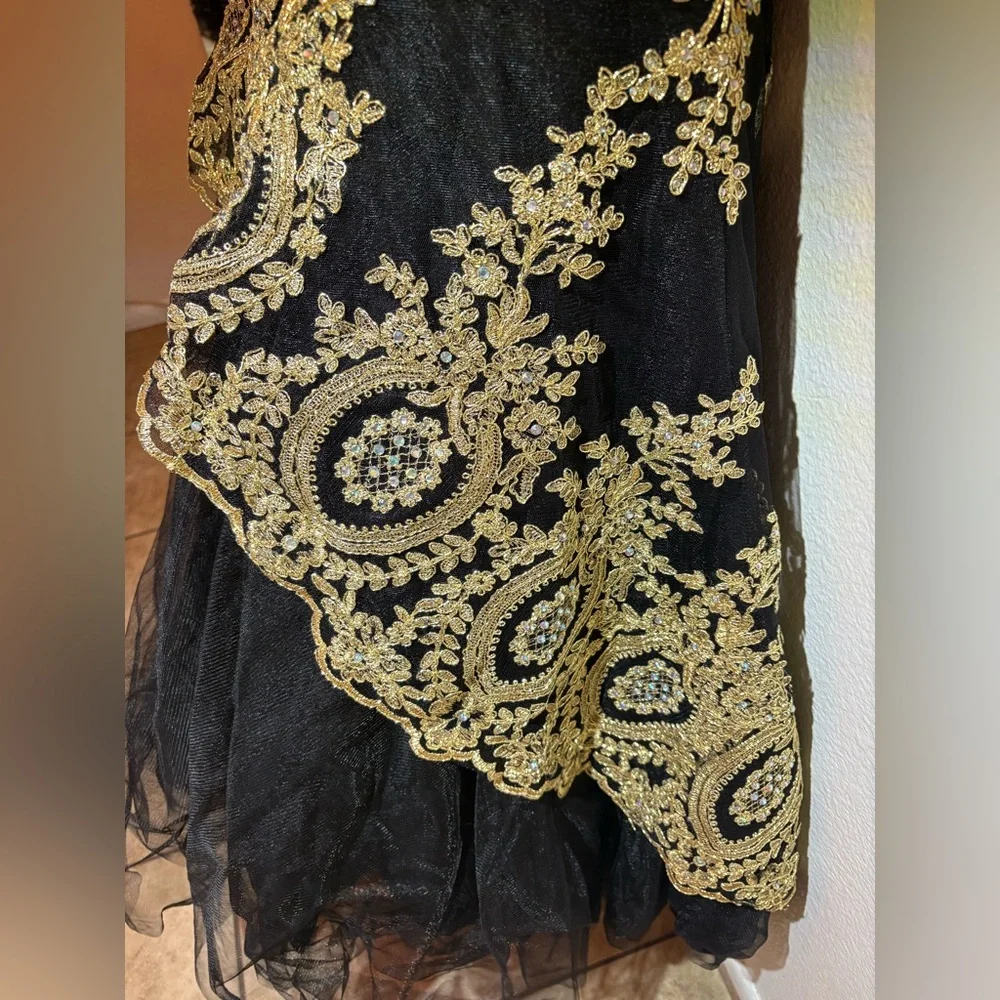 Abby Paris Formal Dress By Lucci Lu - Picture 9 of 15